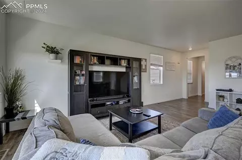 45780 Silverdrop Ave, Bennett, CO 80102 photo 12