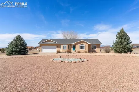 429 W Strawberry Dr, Pueblo West, CO 81007