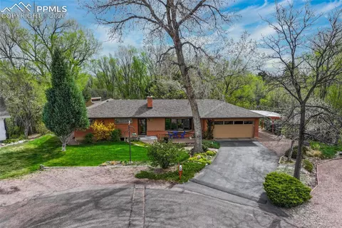 417 Union Pl, Colorado Springs, CO 80906