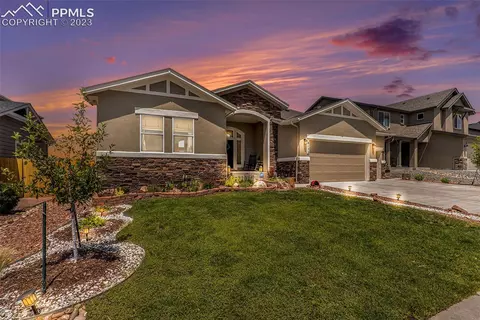 8152 Wheatland Dr, Colorado Springs, CO 80908