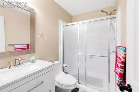 21062 E Mansfield Pl, Aurora, CO 80013 photo 16