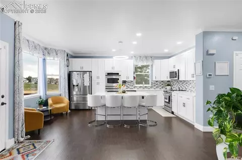 21062 E Mansfield Pl, Aurora, CO 80013 photo 5