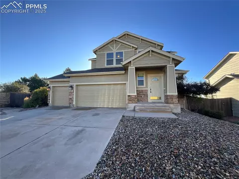3211 Poughkeepsie Dr, Colorado Springs, CO 80916