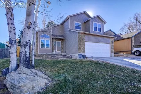 3765 Moose Run Dr, Colorado Springs, CO 80918