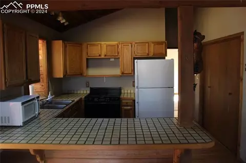 413 Will Stutley Dr, Divide, CO 80814 photo 5