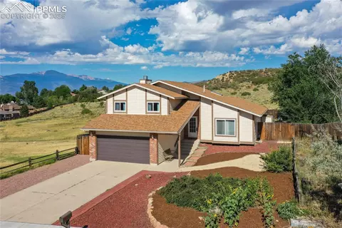 5002 Willowbrook Rd, Colorado Springs, CO 80917