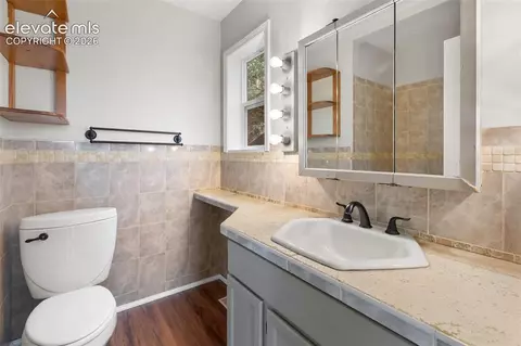 Bath - 30 Will Stutley Dr, Divide, CO 80814 photo 1 of 3