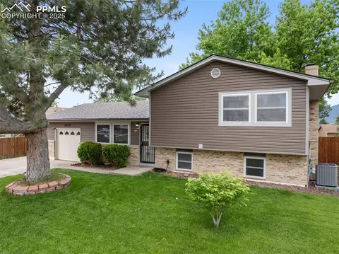 4030 Oberding Dr, Colorado Springs, CO 80911