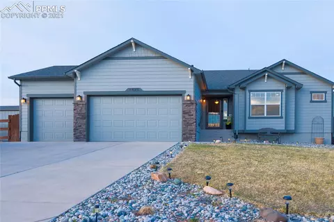 7425 Antelope Meadows Cir, Peyton, CO 80831 photo 1