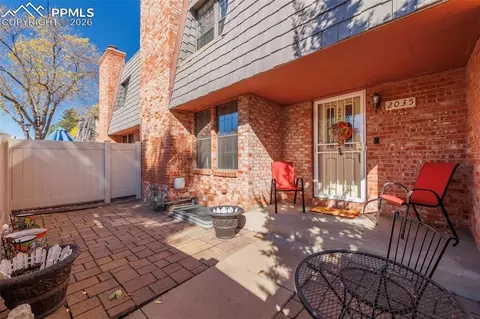 2035 Sussex Ln, Colorado Springs, CO 80909