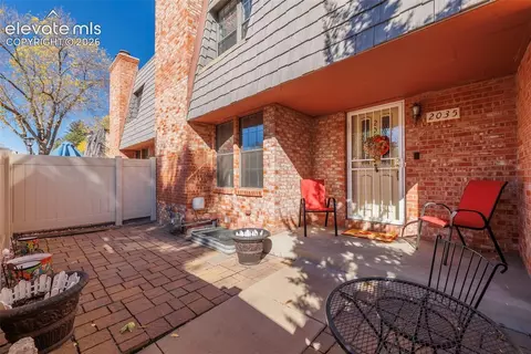 2035 Sussex Ln, Colorado Springs, CO 80909