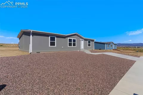 249 Arrowhead Dr, Florence, CO 81226