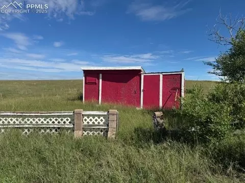 7961 County Road 2a, Rush, CO 80833 photo 17