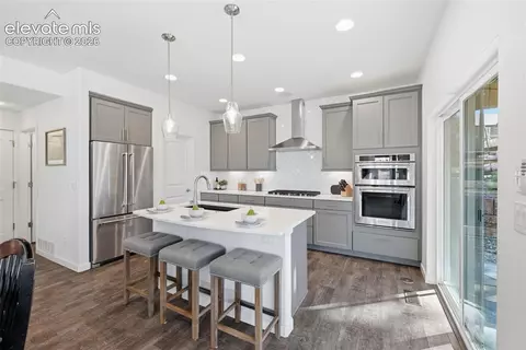 Kitchen - 1765 Summerglow Ln, Monument, CO 80132 photo 2 of 4