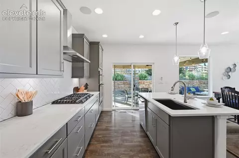 Kitchen - 1765 Summerglow Ln, Monument, CO 80132 photo 4 of 4