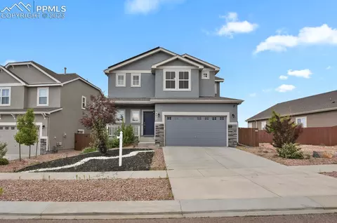 8032 Callendale Dr, Colorado Springs, CO 80908