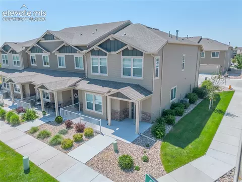 6071 Old Glory Dr, Colorado Springs, CO 80925
