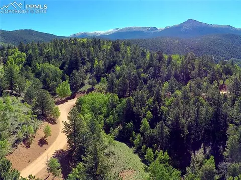 487 Calcite Dr, Divide, CO 80814 photo 2