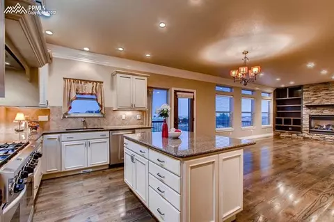13367 Gilbert Dr, Peyton, CO 80831 photo 9