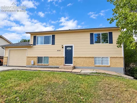 4340 Drummond St, Colorado Springs, CO 80906