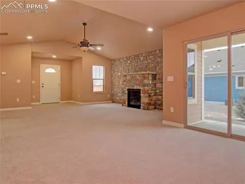 6715 Gelbvieh Rd, Peyton, CO 80831 photo 7
