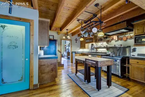 9140 Mountain Rd, Cascade, CO 80809 photo 8