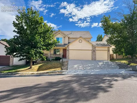 5625 Saddle Rock Rd, Colorado Springs, CO 80918