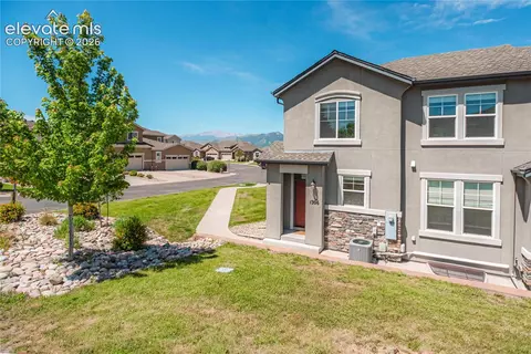 1306 Promontory Bluff Vw, Colorado Springs, CO 80921