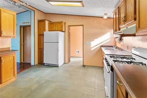 1067 Rangeview Rd, Divide, CO 80814 photo 4