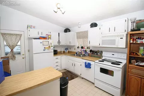 3640 Broken Arrow Dr, Peyton, CO 80831 photo 3