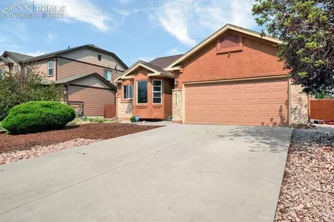 10318 Mount Evans Dr, Peyton, CO 80831 photo 3
