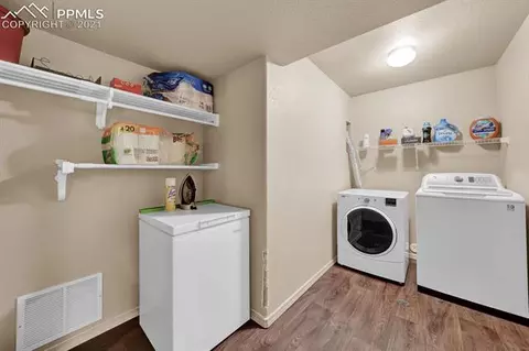 10318 Mount Evans Dr, Peyton, CO 80831 photo 18