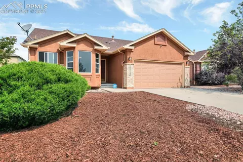 10318 Mount Evans Dr, Peyton, CO 80831 photo 1