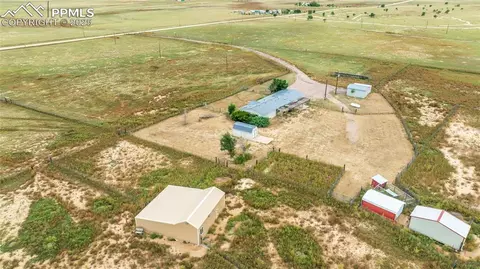 7940 Edison Rd, Yoder, CO 80864 photo 3
