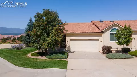 266 Luxury Ln, Colorado Springs, CO 80921