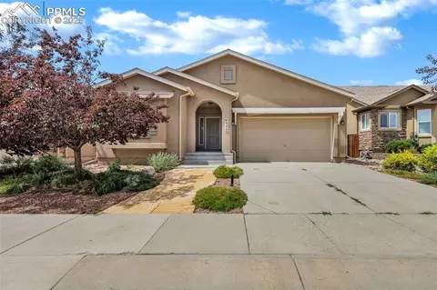 6524 Diamond Hitch Dr, Colorado Springs, CO 80923