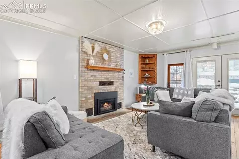 9020 Pine Ave, Beulah, CO 81023 photo 8