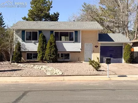 4542 Del Verde Dr, Colorado Springs, CO 80918