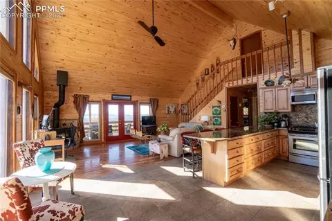 2265 Holmes Rd, Cotopaxi, CO 81223 photo 4