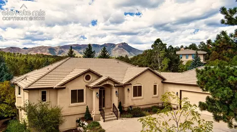 7625 Winding 0aks Dr, Colorado Springs, CO 80919
