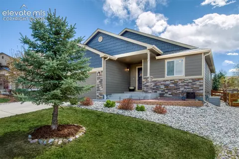 Exterior - 809 Tailings Dr, Monument, CO 80132 photo 2 of 4