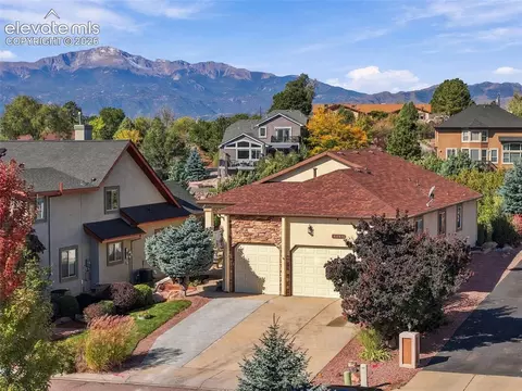 4689 Farmingdale Dr, Colorado Springs, CO 80918
