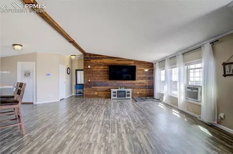 5664 Southfork Dr, Peyton, CO 80831 photo 3