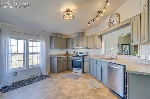 5664 Southfork Dr, Peyton, CO 80831 photo 17