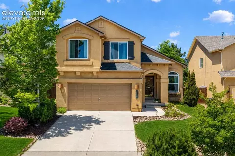 6818 Grand Prairie Dr, Colorado Springs, CO 80923