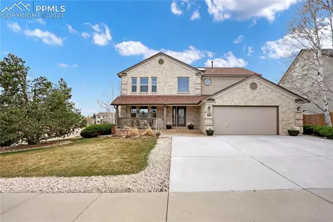 695 Fernglen Ct, Colorado Springs, CO 80906