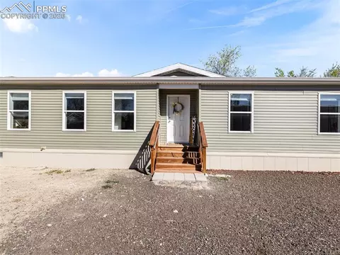 113 E Homer Dr, Pueblo West, CO 81007