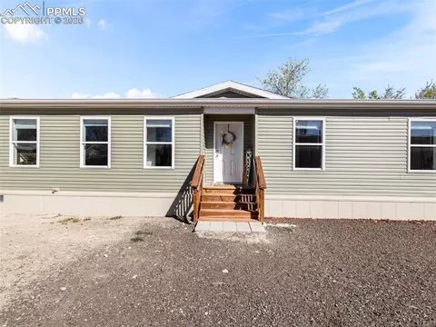 113 E Homer Dr, Pueblo West, CO 81007