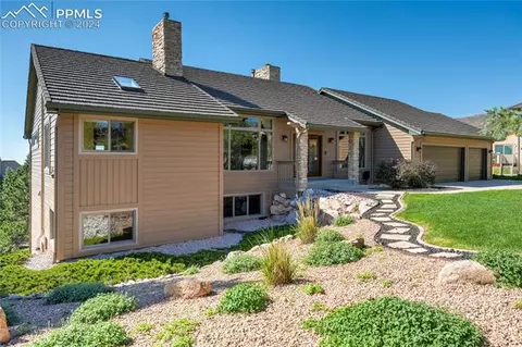 1825 Squire Ridge Ct, Colorado Springs, CO 80919