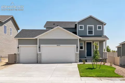 9647 Blaurock Dr, Fountain, CO 80817